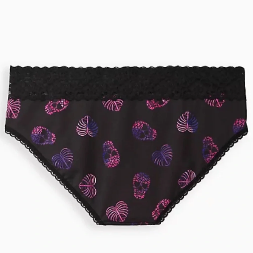 NWT TORRID Hipster Panty - Cotton Skull & Heart Black - Picture 3 of 10